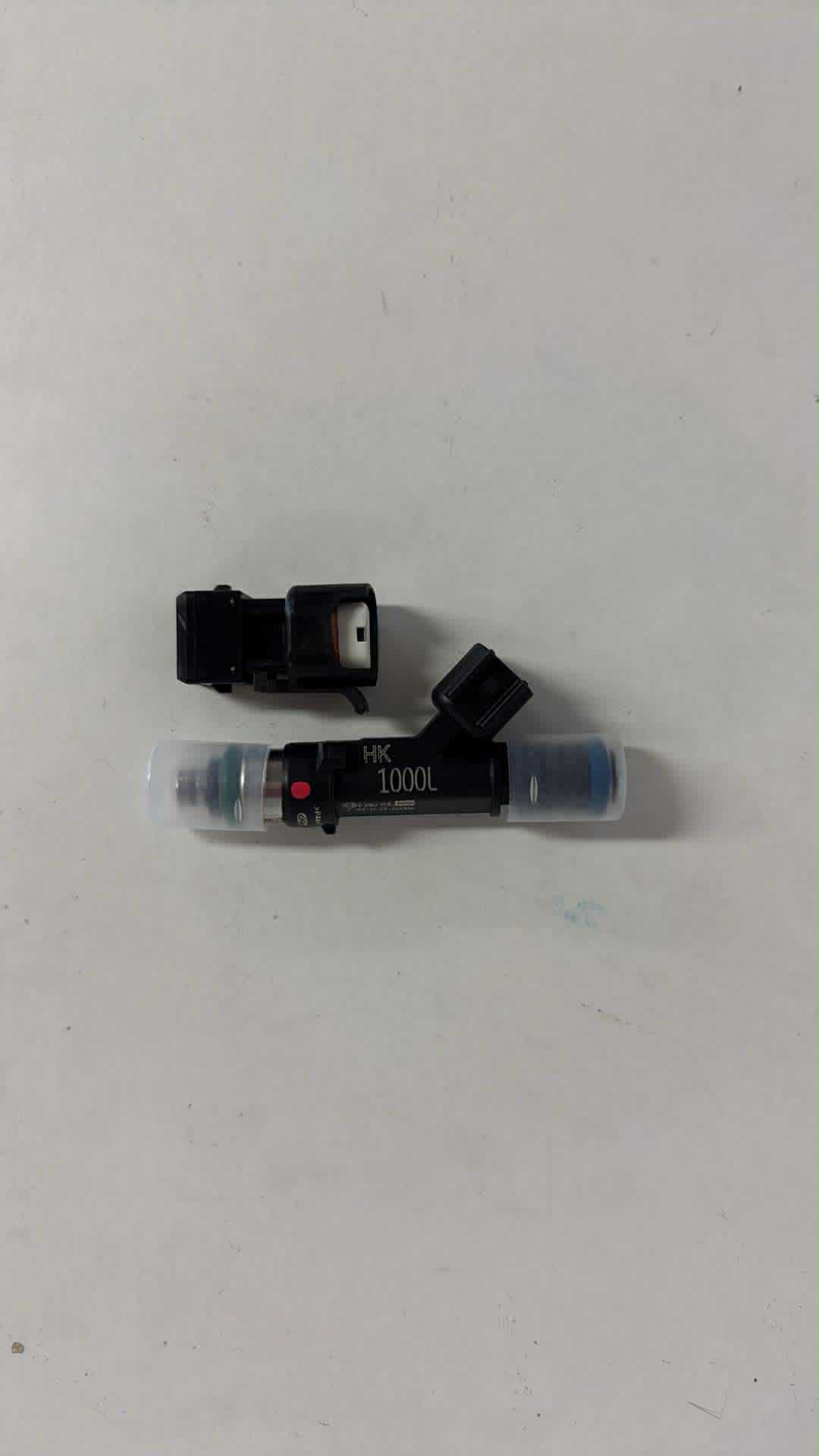 Bosch 1000cc Long Injector (each)